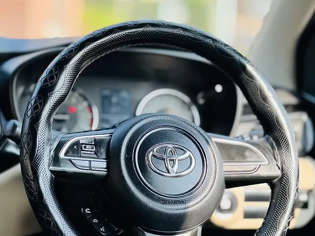 Used Toyota Glanza G [2022-2023] in Surat