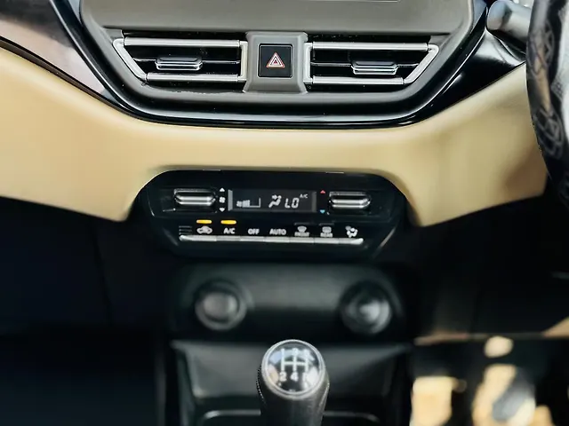 Used Toyota Glanza G [2022-2023] in Surat