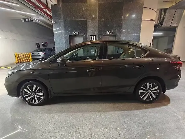 Used Honda City 4th Generation VX CVT Petrol in Ahmedabad