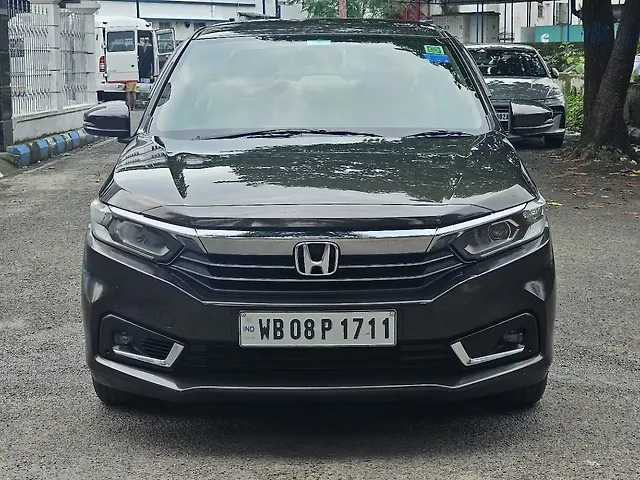 Used 2023 Honda Amaze in Kolkata
