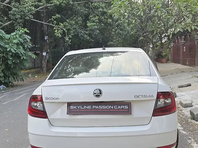 Used Skoda Octavia [2017-2021] 1.8 TSI L&K in Bangalore