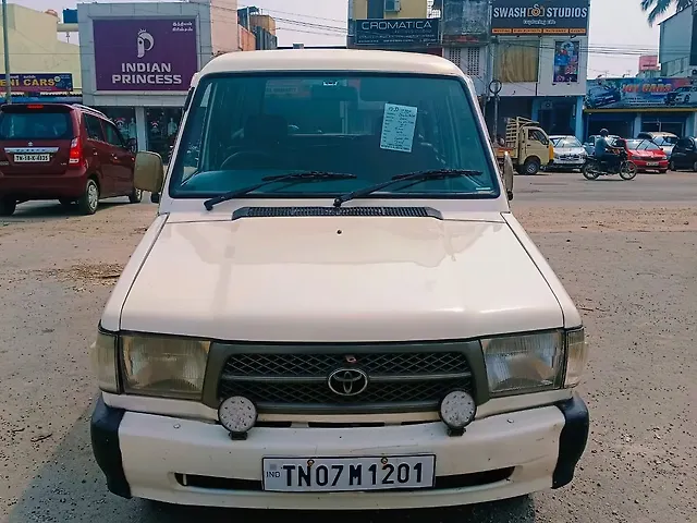 Used 2000 Toyota Qualis in Chennai