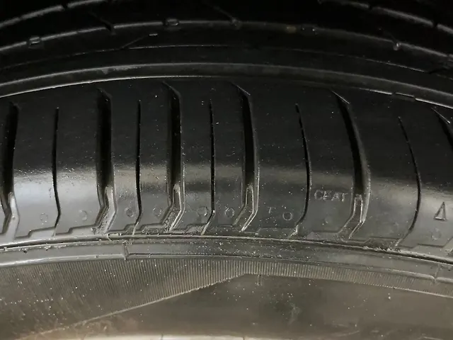 Used Ford EcoSport Titanium + 1.5L Ti-VCT AT [2019-2020] in Delhi