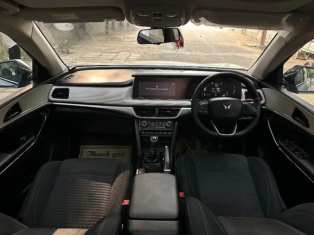 Used Mahindra Old Generation XUV700 AX5 2WD Petrol 2.0L Turbo Manual 7 STR in Delhi