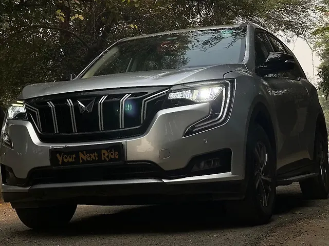 Used Mahindra Old Generation XUV700 AX5 2WD Petrol 2.0L Turbo Manual 7 STR in Delhi