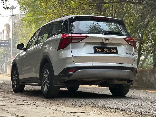 Used Mahindra Old Generation XUV700 AX5 2WD Petrol 2.0L Turbo Manual 7 STR in Delhi