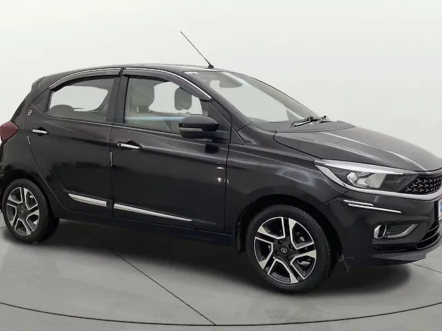 Used 2023 Tata Tiago in Pune Used 2023 Tata Tiago in Pune