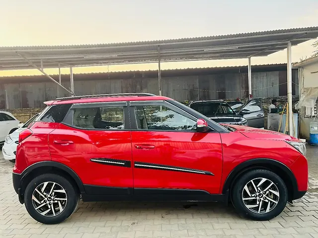 Used Mahindra XUV300 [2019-2024] W8 (O) 1.2 Petrol in Guwahati