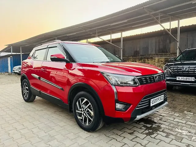 Used Mahindra XUV300 [2019-2024] W8 (O) 1.2 Petrol in Guwahati