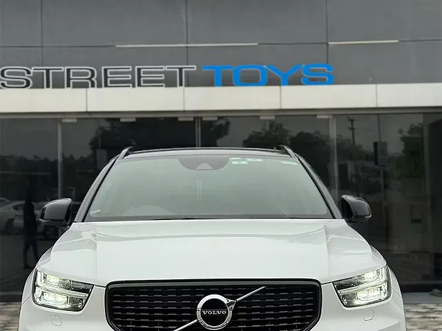 Used 2020 Volvo XC40 in Ahmedabad