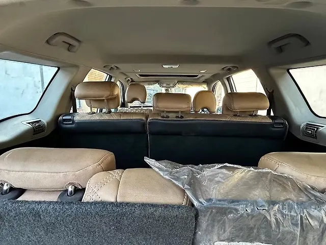 Used Mahindra XUV500 W11 [2018-2020] in Guwahati
