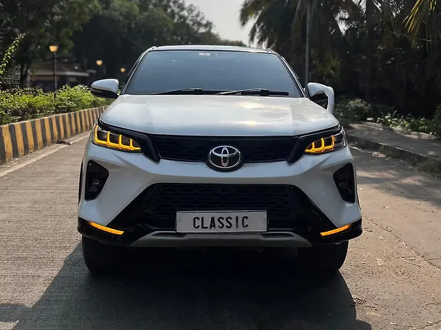 Used 2013 Toyota Fortuner in Mumbai