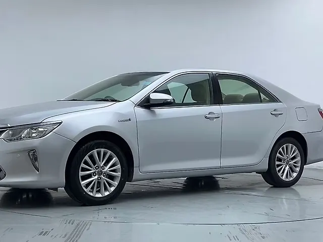 Used 2016 Toyota Camry in Delhi