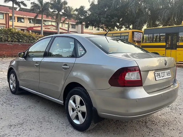 Used Skoda Rapid Ambition 1.5 TDI AT in Chandigarh