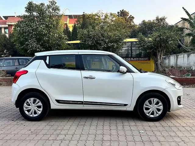 Used Maruti Suzuki Swift VXi Petrol Manual in Chandigarh