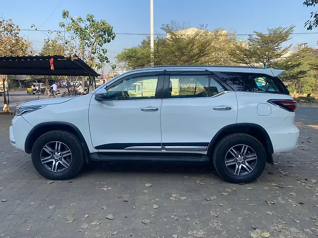 Used Toyota Fortuner [2016-2021] 2.8 4x2 AT in Pune