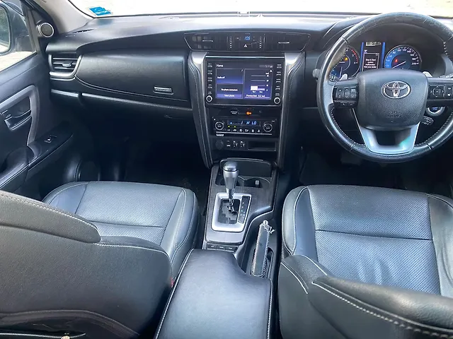 Used Toyota Fortuner [2016-2021] 2.8 4x2 AT in Pune