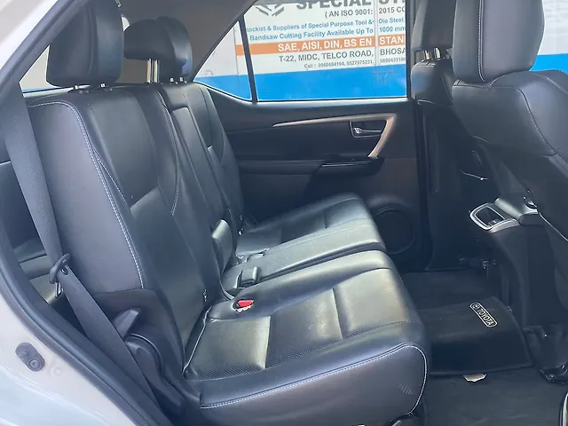 Used Toyota Fortuner [2016-2021] 2.8 4x2 AT in Pune