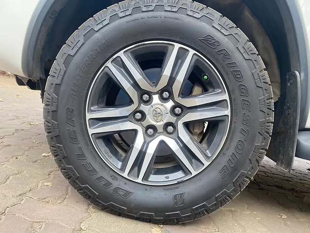 Used Toyota Fortuner [2016-2021] 2.8 4x2 AT in Pune