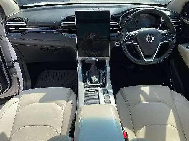 Used MG Hector [2023-2025] Savvy Pro 1.5 Turbo Petrol CVT [2023] in Mumbai