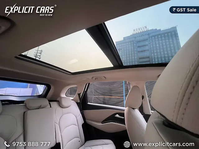 Used MG Hector [2023-2025] Savvy Pro 1.5 Turbo CVT Dual Tone in Kolkata