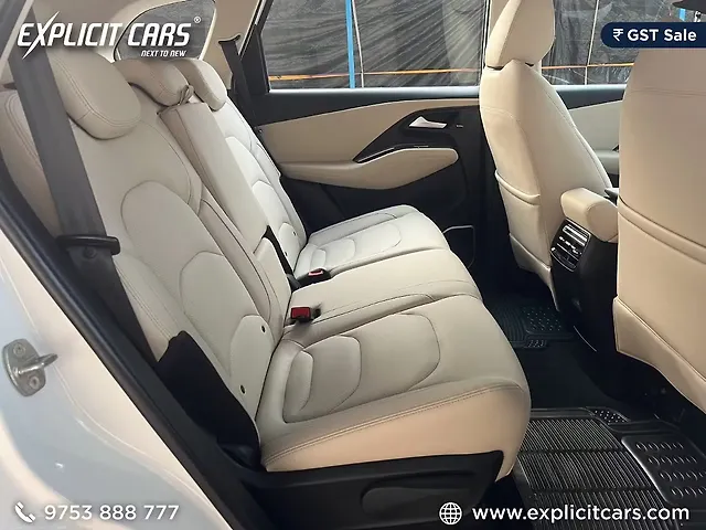 Used MG Hector [2023-2025] Savvy Pro 1.5 Turbo CVT Dual Tone in Kolkata