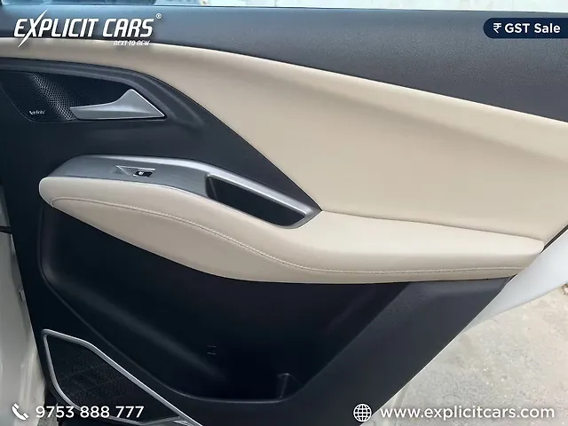 Used MG Hector [2023-2025] Savvy Pro 1.5 Turbo CVT Dual Tone in Kolkata