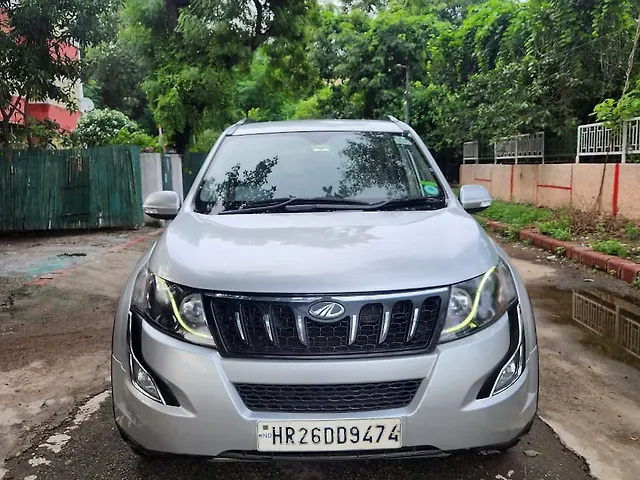 Used 2017 Mahindra XUV500 in Delhi