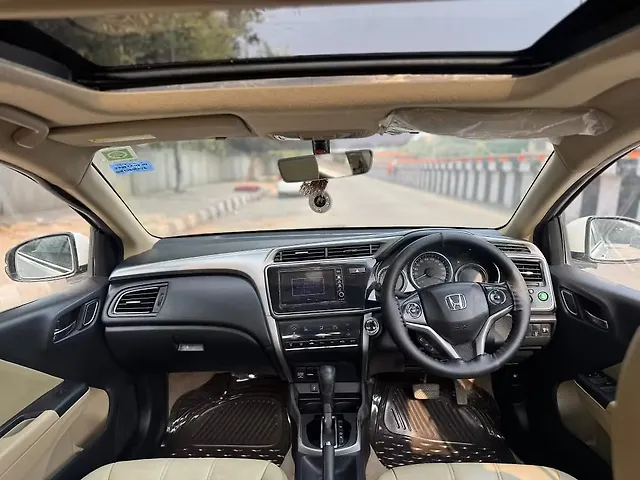 Used Honda City 4th Generation VX CVT Petrol in Delhi Used Honda City 4th Generation VX CVT Petrol in Delhi