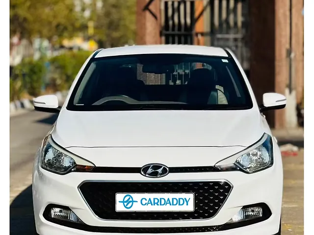 Used 2017 Hyundai Elite i20 in Surat