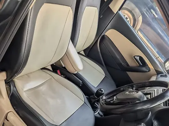 Used Volkswagen Ameo Highline Plus 1.5L (D)16 Alloy in Lucknow