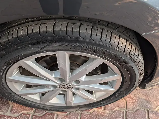 Used Volkswagen Ameo Highline Plus 1.5L (D)16 Alloy in Lucknow