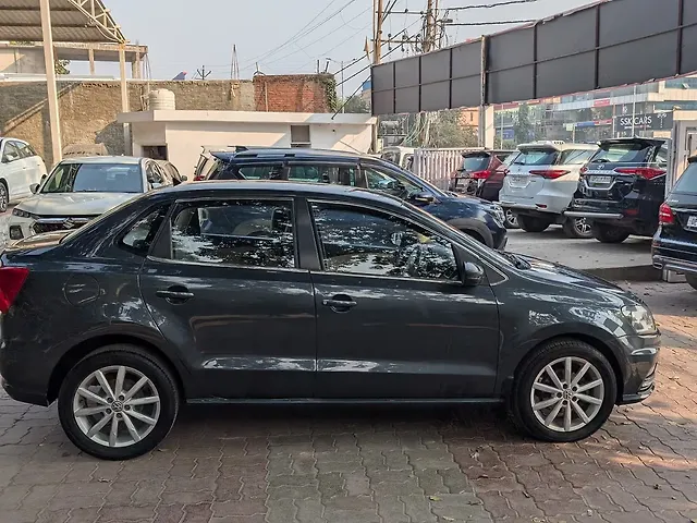 Used Volkswagen Ameo Highline Plus 1.5L (D)16 Alloy in Lucknow