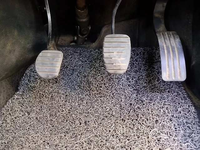 Used Nissan Kicks XV 1.5 in Ahmedabad