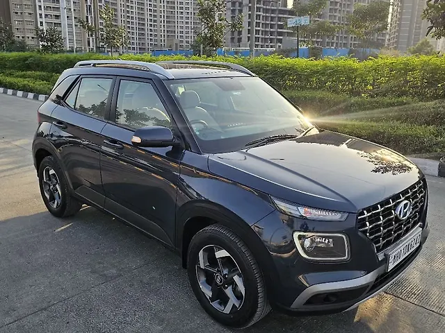 Used 2019 Hyundai Venue in Mumbai