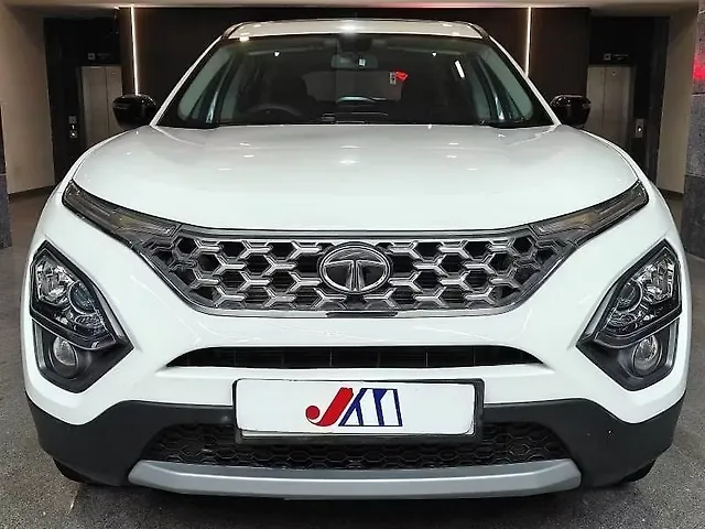 Used 2021 Tata Safari in Ahmedabad