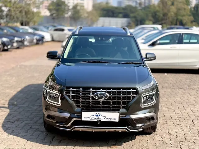 Used 2021 Hyundai Venue in Mumbai