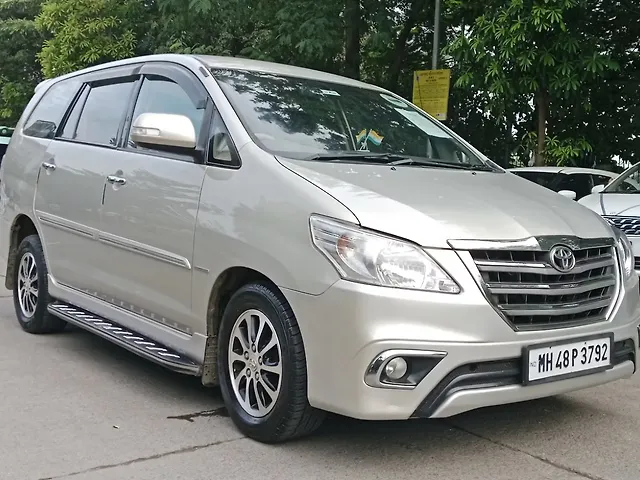 Used 2013 Toyota Innova in Mumbai