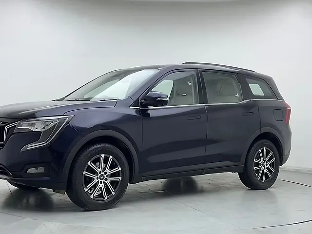 Used 2023 Mahindra XUV700 in Delhi