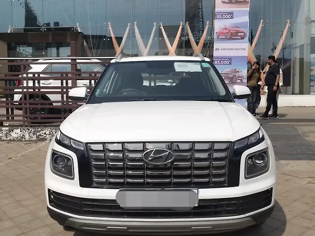 Used 2024 Hyundai Venue in Raipur