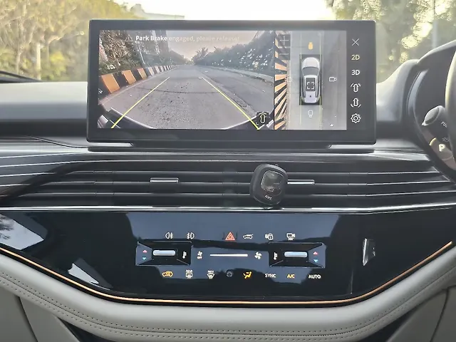 Used Tata Safari Accomplished Plus 6 STR Dark Edition AT in Mumbai