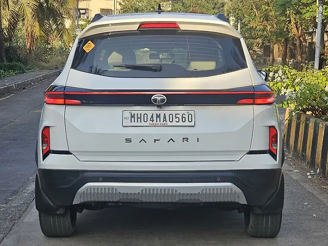 Used Tata Safari Accomplished Plus 6 STR Dark Edition AT in Mumbai