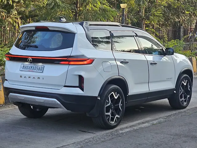 Used Tata Safari Accomplished Plus 6 STR Dark Edition AT in Mumbai