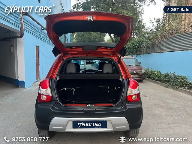 Used Toyota Etios Cross 1.5 V in Kolkata Used Toyota Etios Cross 1.5 V in Kolkata