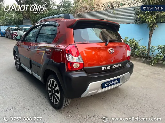 Used Toyota Etios Cross 1.5 V in Kolkata Used Toyota Etios Cross 1.5 V in Kolkata