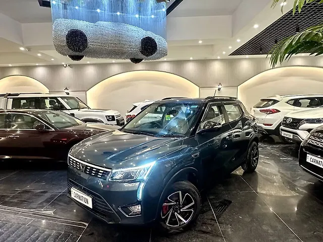 Used 2023 Mahindra XUV300 in Delhi