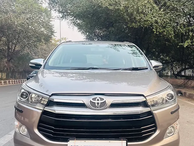 Used 2017 Toyota Innova Crysta in Delhi