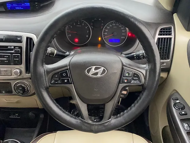 Used Hyundai i20 [2010-2012] Sportz 1.2 BS-IV in Hyderabad