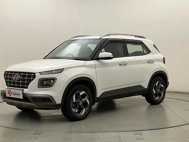 Used 2021 Hyundai Venue in Mumbai