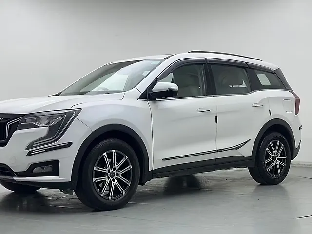 Used 2022 Mahindra XUV700 in Delhi